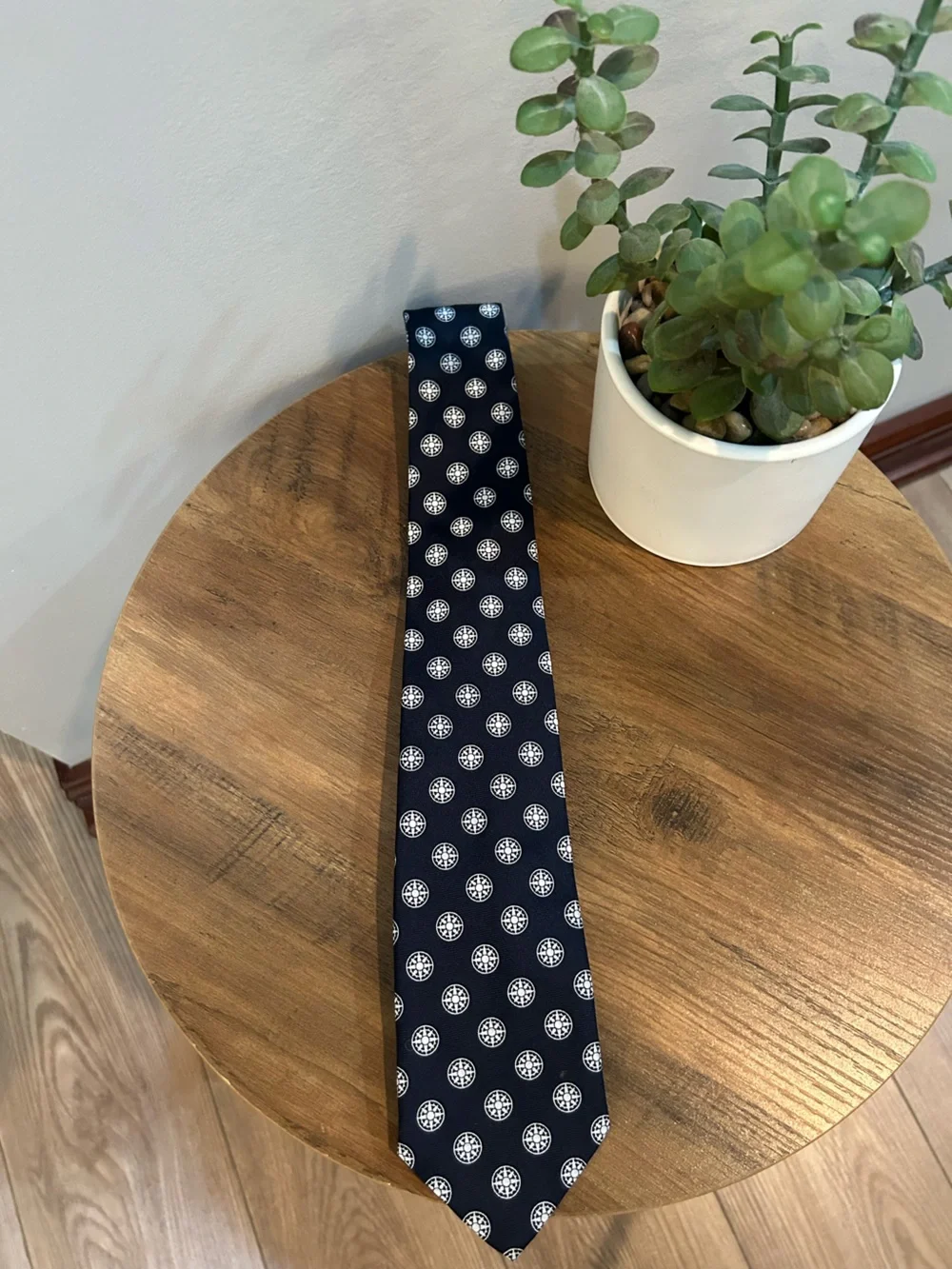 Sghevit elegant necktie